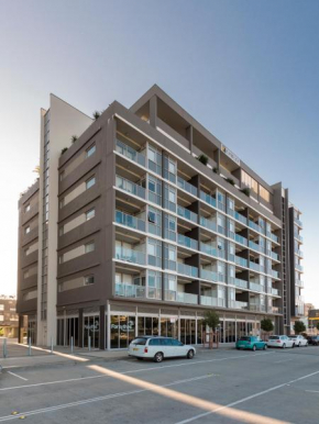 Honeysuckle Executive Apartments, Newcastle